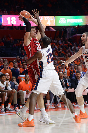 COLLEGE BASKETBALL: JAN 23 Wisconsin at Illinois