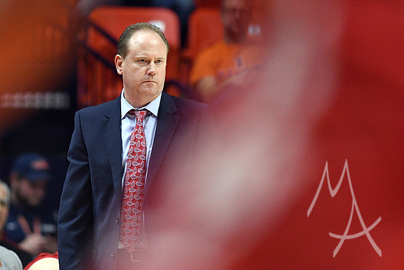 COLLEGE BASKETBALL: JAN 23 Wisconsin at Illinois