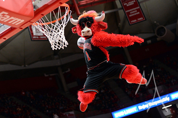 COLLEGE BASKETBALL: FEB 02 Loyola-Chicago at Illinois State