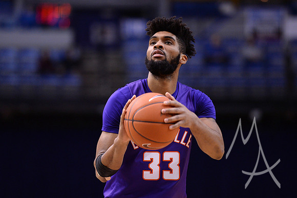 COLLEGE BASKETBALL: FEB 06 Evansville at Indiana State