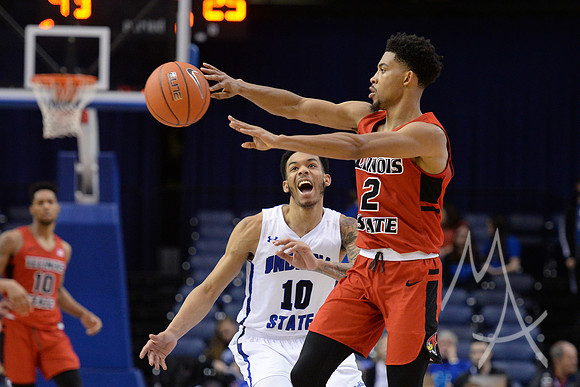 COLLEGE BASKETBALL: FEB 20 Illinois State at Indiana State
