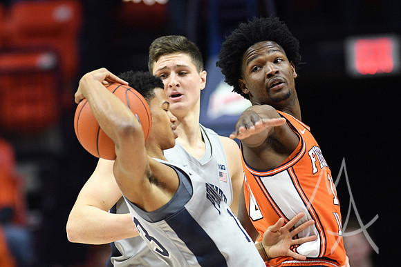 COLLEGE BASKETBALL: FEB 23 Penn State at Illinois