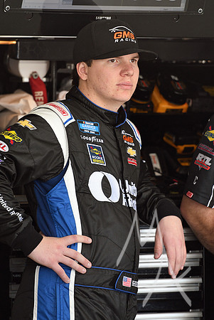 AUTO: FEB 28 NASCAR Gander Outdoors Truck Series - Strat 200