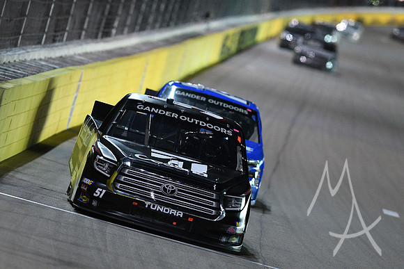AUTO: MAR 01 NASCAR Gander Outdoors Truck Series - Strat 200