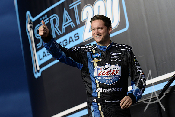 AUTO: MAR 01 NASCAR Gander Outdoors Truck Series - Strat 200