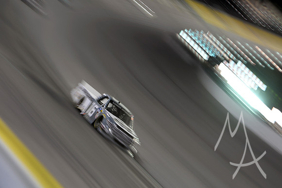 AUTO: MAR 01 NASCAR Gander Outdoors Truck Series - Strat 200