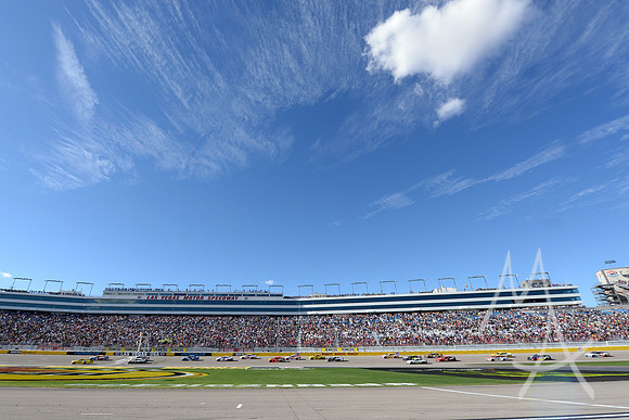AUTO: MAR 03 Monster Energy NASCAR Cup Series - Pennzoil 400