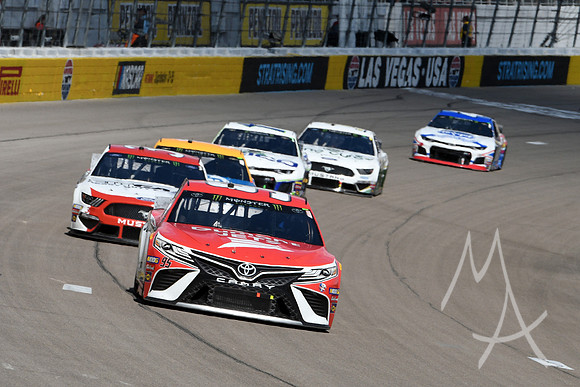AUTO: MAR 03 Monster Energy NASCAR Cup Series - Pennzoil 400