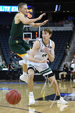 NCAA BASKETBALL: MAR 30 Div II Men's Championship - Northwest Missouri State v Point Loma