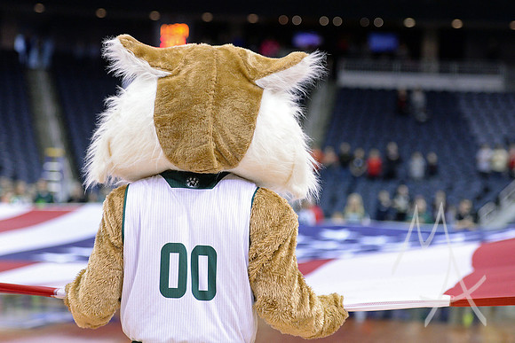 NCAA BASKETBALL: MAR 30 Div II Men's Championship - Northwest Missouri State v Point Loma