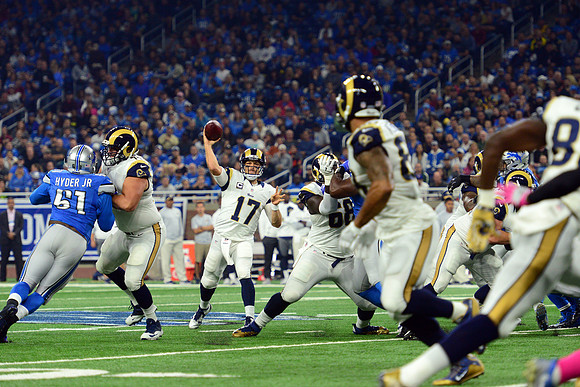 NFL: OCT 16 Rams at Lions
