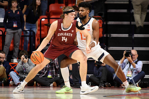 COLLEGE BASKETBALL: DEC 17 Colgate at Illinois