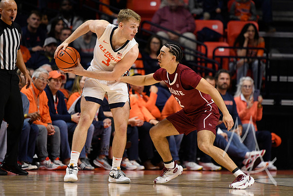 COLLEGE BASKETBALL: DEC 17 Colgate at Illinois