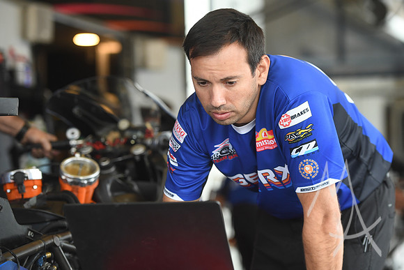 AUTO: APR 26 NHRA Four-Wide Nationals
