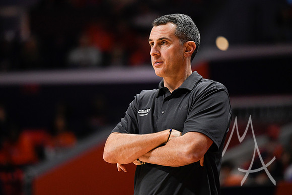 COLLEGE BASKETBALL: DEC 17 Colgate at Illinois