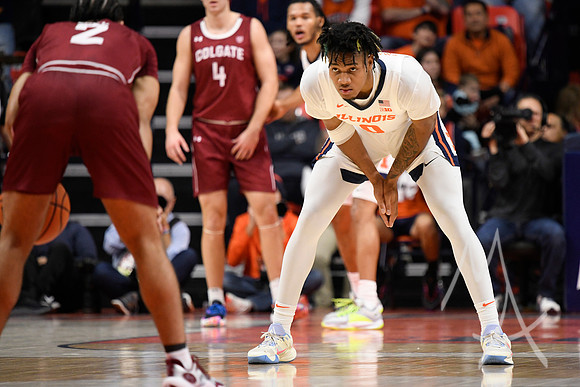 COLLEGE BASKETBALL: DEC 17 Colgate at Illinois