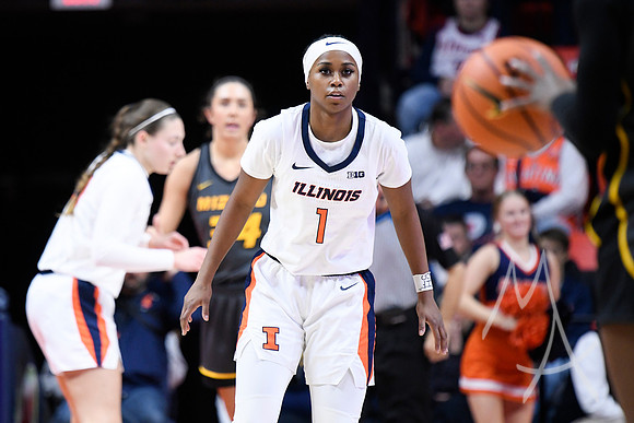 COLLEGE BASKETBALL: DEC 17 Women's - Missouri at Illinois