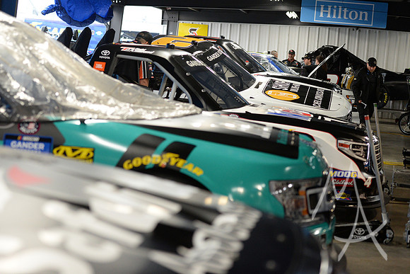 AUTO: JUN 22 NASCAR Gander Outdoors Truck Series - CarShield 200 presented by CK Power
