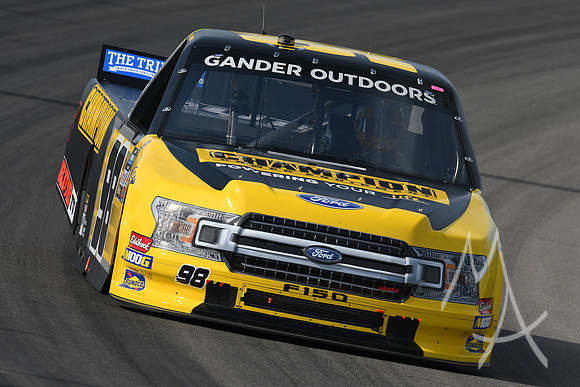 AUTO: JUN 22 NASCAR Gander Outdoors Truck Series - CarShield 200 presented by CK Power