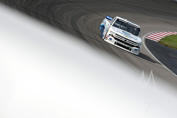 AUTO: JUN 22 NASCAR Gander Outdoors Truck Series - CarShield 200 presented by CK Power