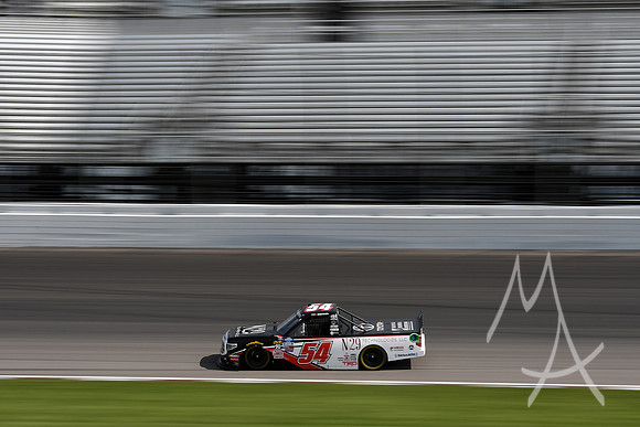 AUTO: JUN 22 NASCAR Gander Outdoors Truck Series - CarShield 200 presented by CK Power
