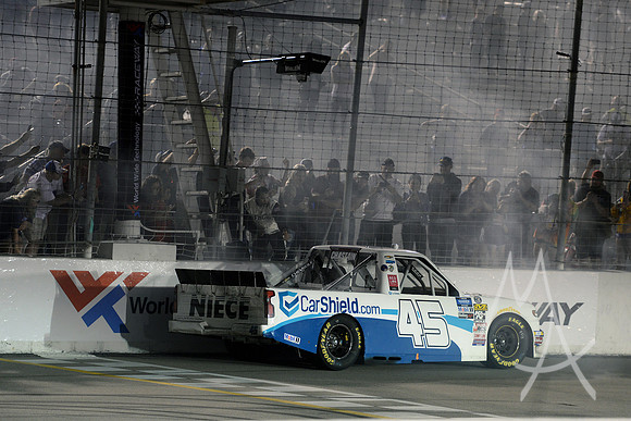 AUTO: JUN 22 NASCAR Gander Outdoors Truck Series - CarShield 200 presented by CK Power