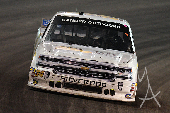 AUTO: JUN 22 NASCAR Gander Outdoors Truck Series - CarShield 200 presented by CK Power