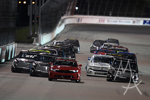 AUTO: JUN 22 NASCAR Gander Outdoors Truck Series - CarShield 200 presented by CK Power