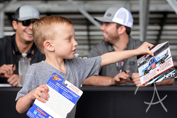 AUTO: JUN 22 NASCAR Gander Outdoors Truck Series - CarShield 200 presented by CK Power