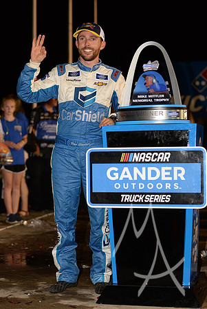 AUTO: JUN 22 NASCAR Gander Outdoors Truck Series - CarShield 200 presented by CK Power