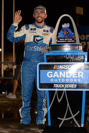 AUTO: JUN 22 NASCAR Gander Outdoors Truck Series - CarShield 200 presented by CK Power