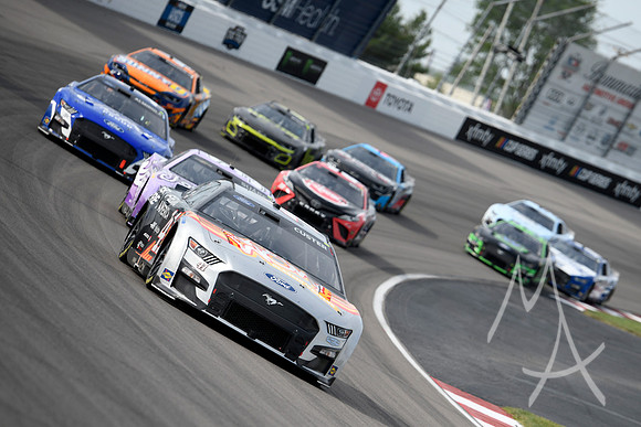AUTO: JUN 05 NASCAR Cup Series Enjoy Illinois 300 Presented by TicketSmarter