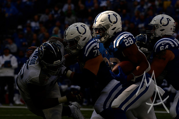 NFL: OCT 31 Titans at Colts