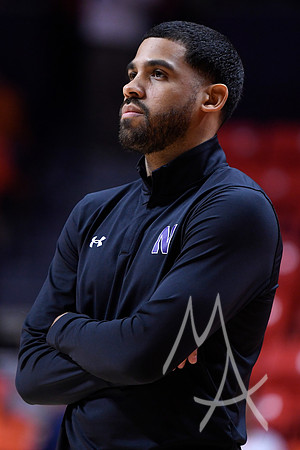 COLLEGE BASKETBALL: JAN 02 Northwestern at Illinois