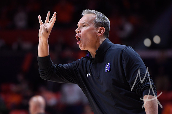COLLEGE BASKETBALL: JAN 02 Northwestern at Illinois