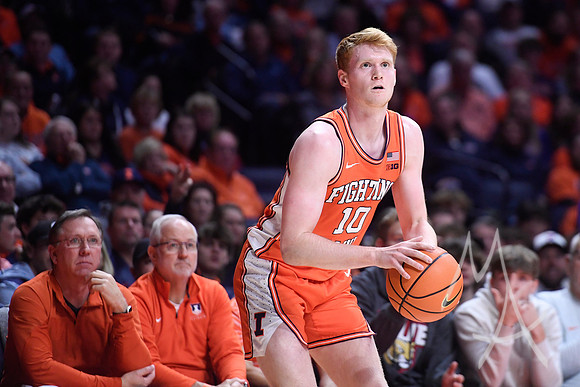 COLLEGE BASKETBALL: JAN 02 Northwestern at Illinois