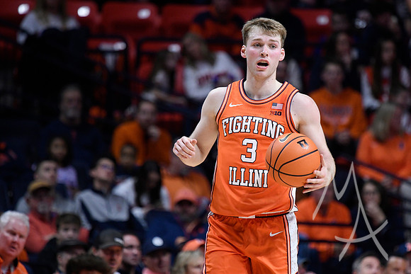 COLLEGE BASKETBALL: JAN 02 Northwestern at Illinois
