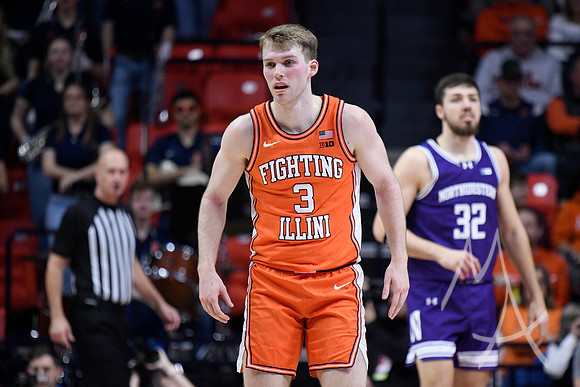 COLLEGE BASKETBALL: JAN 02 Northwestern at Illinois