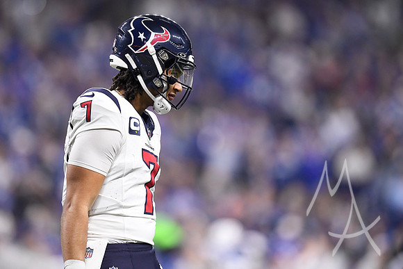 NFL: JAN 06 Texans at Colts