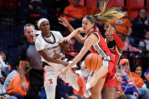 COLLEGE BASKETBALL: JAN 25 Women's - Ohio State at Illinois