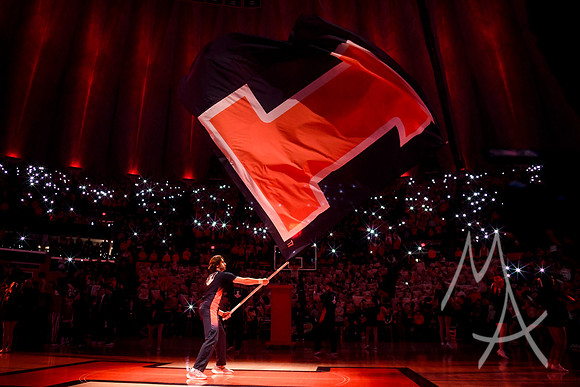 COLLEGE BASKETBALL: JAN 27 Indiana at Illinois