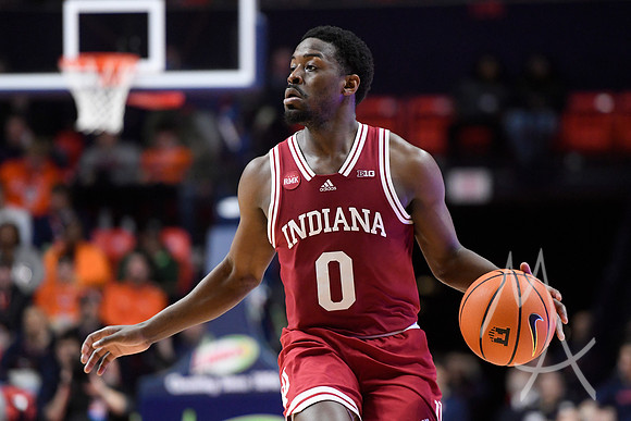 COLLEGE BASKETBALL: JAN 27 Indiana at Illinois