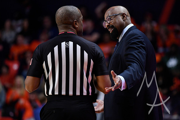 COLLEGE BASKETBALL: JAN 27 Indiana at Illinois
