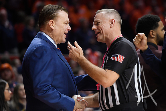 COLLEGE BASKETBALL: JAN 27 Indiana at Illinois