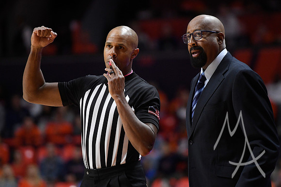 COLLEGE BASKETBALL: JAN 27 Indiana at Illinois