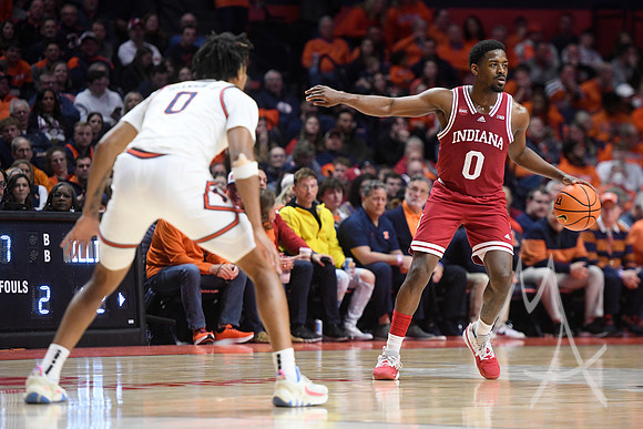 COLLEGE BASKETBALL: JAN 27 Indiana at Illinois