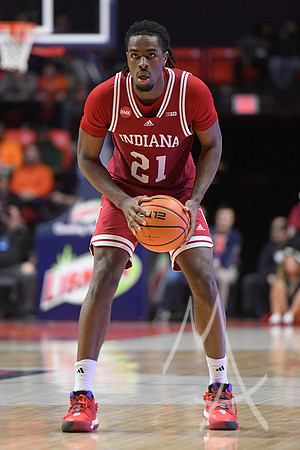 COLLEGE BASKETBALL: JAN 27 Indiana at Illinois