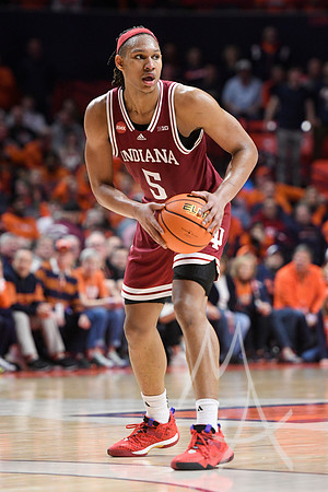 COLLEGE BASKETBALL: JAN 27 Indiana at Illinois