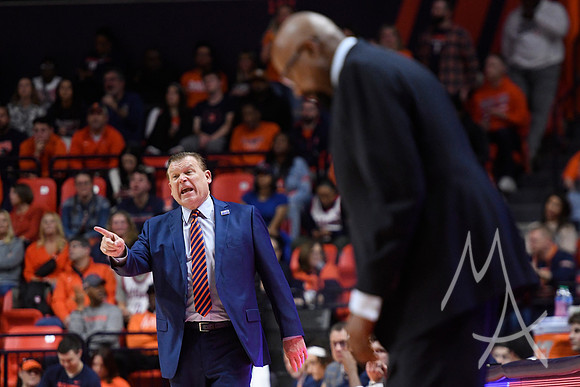 COLLEGE BASKETBALL: JAN 27 Indiana at Illinois