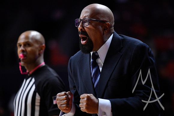 COLLEGE BASKETBALL: JAN 27 Indiana at Illinois